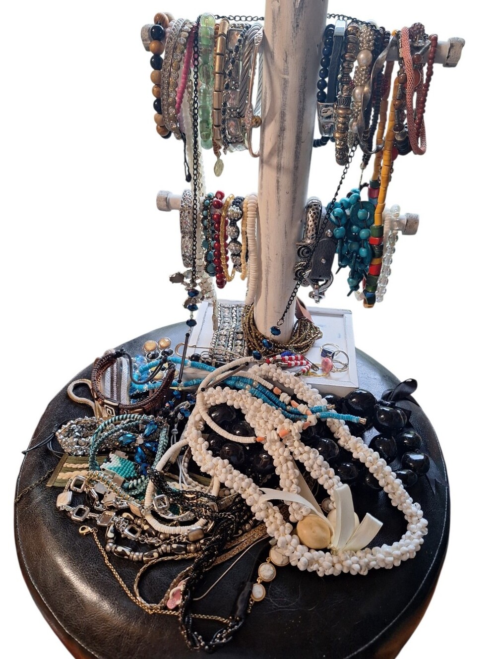 70 LOT MIXED fashion jewelry rings bracelets necklaces beachy hippie bohemian